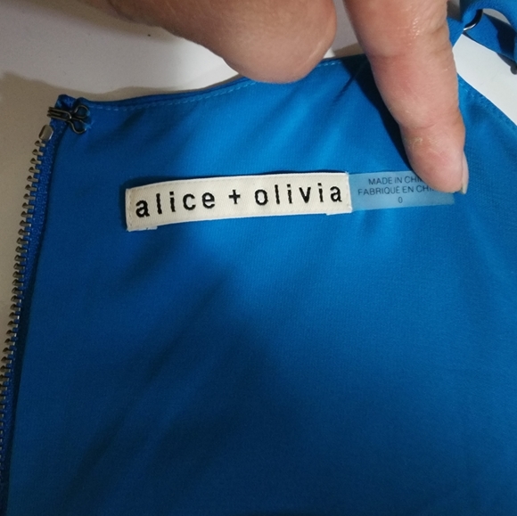 Alice + Olivia Beth Asymmetrical Dress - Picture 4 of 4
